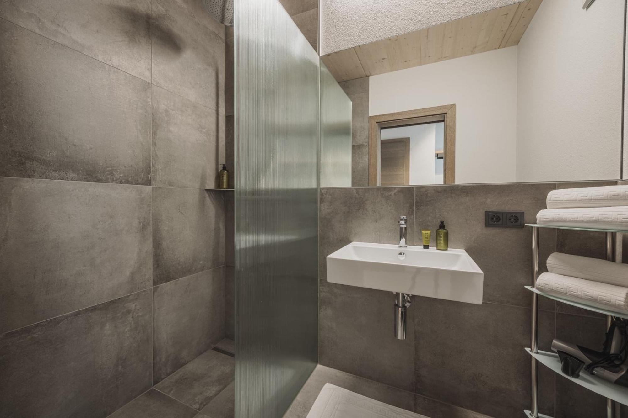 Solu Apartments سيفيلد ان تيرول الغرفة الصورة